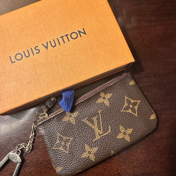 Louis Vuitton Brown Monogram Key Pouch / Card Holder - Picture 2 of 6